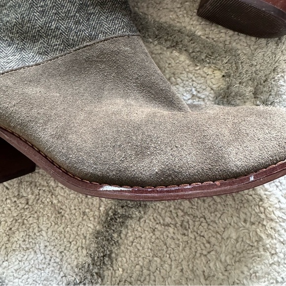 TOMS Leila Ankle boots Bootie Olive gray Herringbone suede block heel 9.5 - Picture 11 of 11
